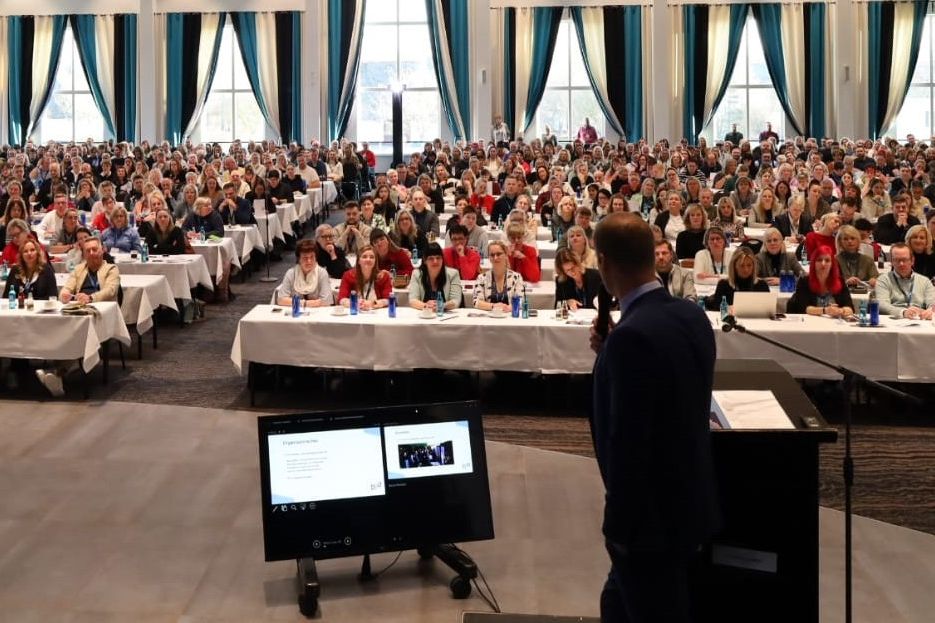 Michael Beermann, Vorsitzender der bpa-Landesgruppe M-V, eröffnet die 20. Qualitätskonferenz