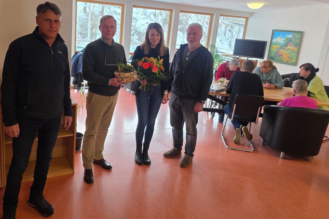 Von links: Jan Zametschnik (stellv. Oberbürgermeister), Daniel Heyer (Leiter der bpa-Landesgeschäftsstelle Sachsen Anhalt), Diana Wollmann (Geschäftsführerin „innoCare“) und Norbert Fritzsch (Oberbürgermeister von Wettin)