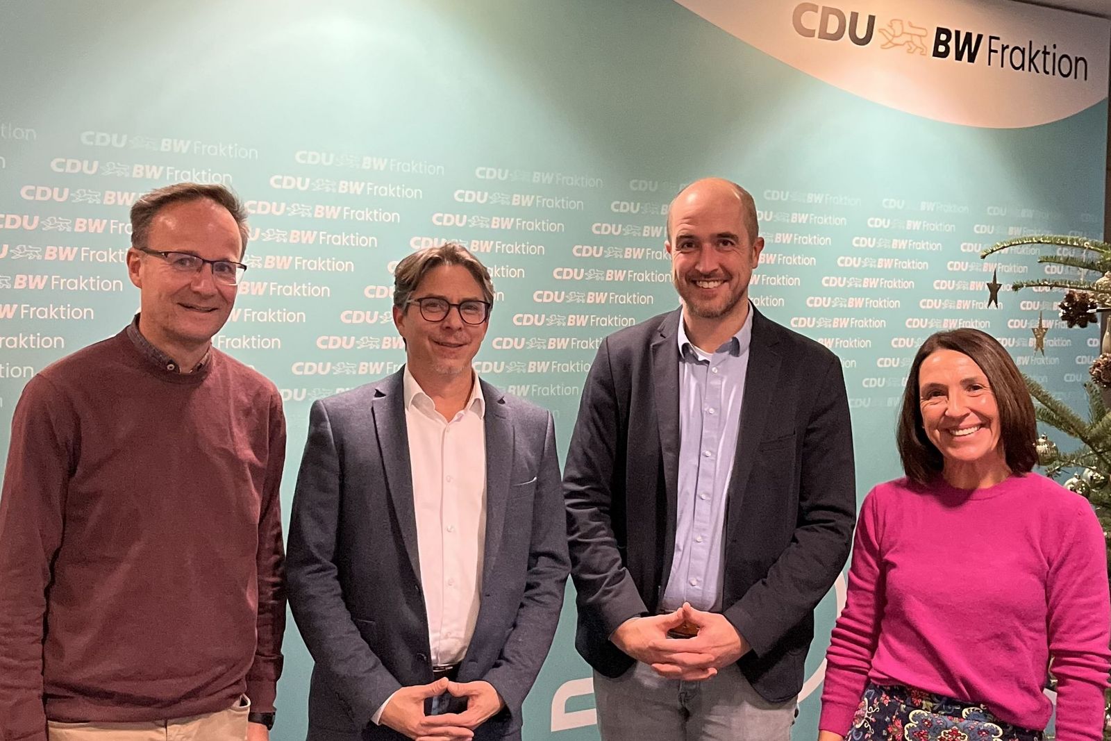 Leiter der bpa-Landesgeschäftsstelle Stefan Kraft, stellv. bpa-Landesvorsitzender Jan Stefan Griese, Pflegepolitischer Sprecher der CDU-Landtagsfraktion Tim Bückner (MdL) und die bpa-Landesvorsitzende Nicole Schliz