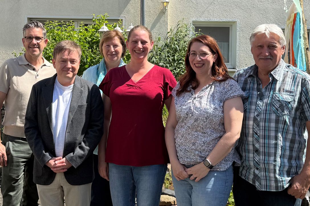 Von links: Sascha Saßen, Daniel Wendorf, Jutta und Susanne Hochheim, Sabine Hochheim von Ameln und Günther Hochheim