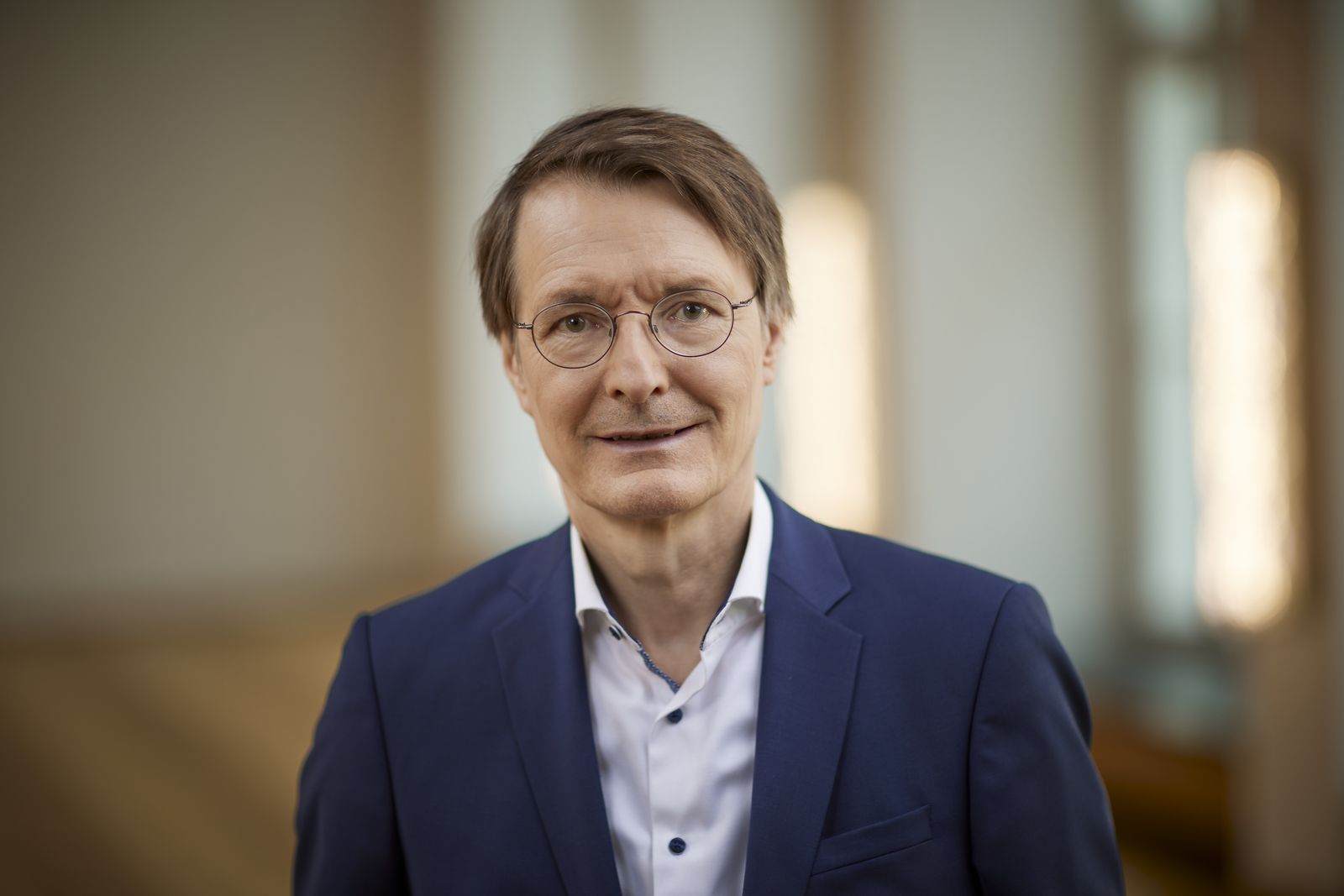 Portraitfoto von Gesundheitsminister Prof. Karl Lauterbach, copyright BMG / Jan Pauls