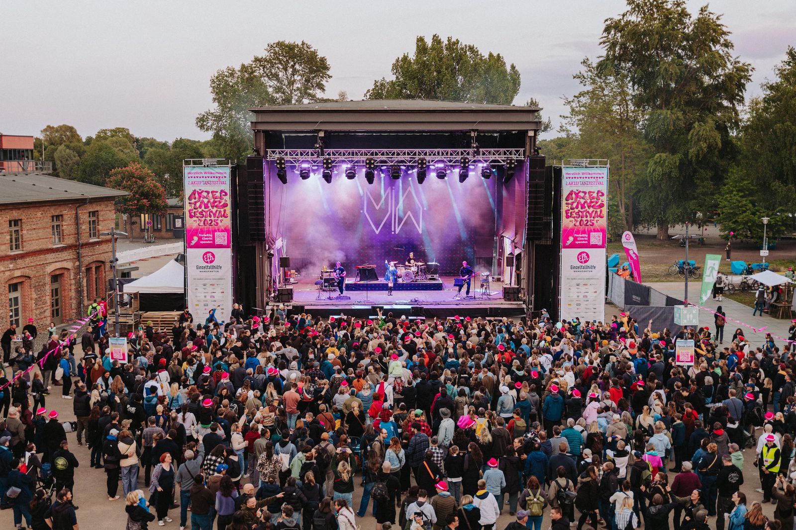 Das Akzeptanzfestival im Herzen Potsdams steht für gelebte Teilhabe, niedrigschwellige Begegnungen und eine konsequente Umsetzung der UN-Behindertenrechtskonvention. 